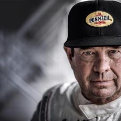 Headshot of Ken Thwaits